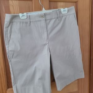 Tan Talbots size 12 perfect shorts 10.5 inches. New with tags.